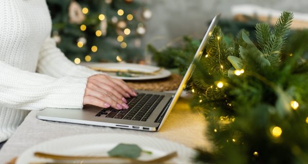 SSUCv3H4sIAAAAAAAACnRSQW6DMBC8V+ofkM9BIjglJNd+oIdKPUQ9LGYDVoyNbJMqivL3Lhi3PrQ3dmZ3dsbL/fkpy1gDTgp2zO5zRbVUanLegpdGE1xsVtyibtGmyNXyqkgBbKU3VoJKwQa86DUMSKCelJrhx0Iy58FPDt28fYUEeOxII4A/EsHiKdRZJBaSJohi70hbjDLdjW0S1k3NzL6aYZw8WsciF/b9I/aGZlT4l9CHGVD/ioSPz5gVOtTitsRJYlpUCCHmKbSyyxeZGdLgMLXSJJmvRoCaG3iiNFoppO6SMeP75ShxTJhJeztbYNE+U8aM0FCeY3YmTYx4D85RexvxZJGgX8AMyR5t/BJgVWUt3Wkut7yst4ea76qXoq6Lel+uDeG2vSSdxU4UolpcZJtGl7MDhkW1K6Hc5yB4m+/qqsoBmibnxb46COTlmTf08I9vAAAA//8DAJIX/W+2AgAA